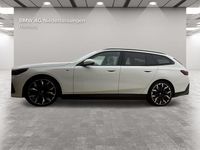 Gebraucht BMW i5 M Sport 250 kW (340 PS) 2025 Weiß Kombi