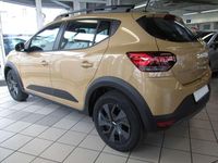 Gebraucht Dacia Sandero Expression 91 PS (66 kW) 2024 Beige Limousine