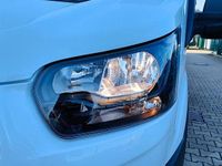 Neu Ford Transit Trend 165 PS (121 kW) 2026 Weiß Limousine