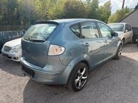 Second-hand Seat Altea 140 CP (102 kW) 2004 Albastru Monovolum