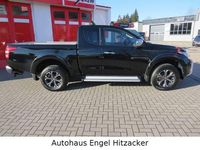 Gebraucht Fiat Fullback Basis 202 PS (148 kW) 2018 Schwarz Pickup