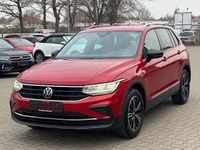 Gebraucht VW Tiguan Active 150 PS (110 kW) 2022 Rot SUV