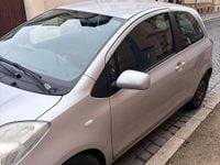 Gebraucht Toyota Yaris 87 PS (63 kW) 2007 Grau Kleinwagen