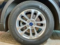 Gebraucht Ford Kuga Titanium 152 PS (111 kW) 2022 Schwarz SUV