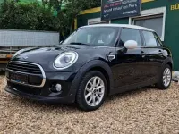 Gebraucht Mini Cooper 136 PS (100 kW) 2018 Schwarz Kleinwagen