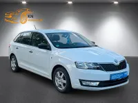 Używany Skoda Rapid 75 KM (55 kW) 2014 Biały Hatchback