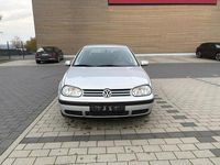 Gebraucht VW Golf III 75 PS (55 kW) 1999 Silber Kleinwagen
