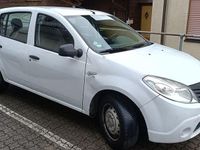 Gebraucht Dacia Sandero 75 PS (55 kW) 2009 Weiß Limousine