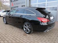 Gebraucht Mercedes CLA180 122 PS (89 kW) 2017 Kosmosschwarz Limousine