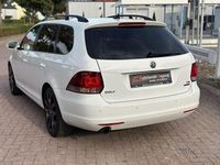 Gebraucht VW Golf VI Trendline 105 PS (77 kW) 2011 Weiß Kleinwagen