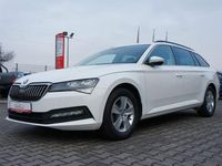 Gebraucht Skoda Superb Ambition 150 PS (110 kW) 2020 Weiß Kombi