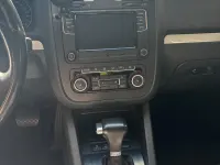 Gebraucht VW Jetta 122 PS (89 kW) 2010 Grau Limousine