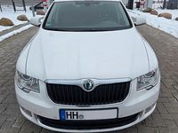 Gebraucht Skoda Superb Elegance 160 PS (117 kW) 2009 Weiß Kombi