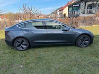 Second-hand Tesla Model 3 324 kW (441 CP) 2019 Gri Berlinǎ
