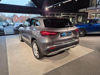 Gebraucht Mercedes GLA180 116 PS (85 kW) 2022 Grau SUV