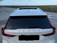 Gebraucht Volvo V60 190 PS (139 kW) 2018 Weiß Kombi