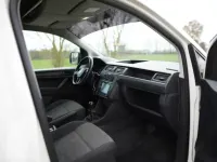 Second-hand VW Caddy 75 CP (55 kW) 2016 Alb Monovolum