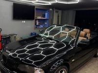 Gebraucht BMW 318 Cabriolet 143 PS (105 kW) 2002 Schwarz Cabrio