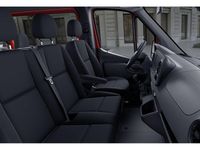 Gebraucht Mercedes Sprinter 114 PS (83 kW) 2023 Rot Van