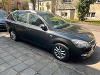 Second-hand Kia Ceed 90 CP (66 kW) 2010 Negru Hatchback