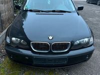 Gebraucht BMW 318 143 PS (105 kW) 2005 Schwarz Kombi