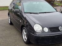 Gebraucht VW Polo Comfortline 75 PS (55 kW) 2004 Schwarz Kleinwagen