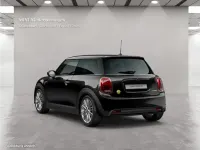 Gebraucht Mini Cooper SE 135 kW (184 PS) 2023 Schwarz Kleinwagen