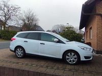 Gebraucht Ford Focus Ambiente 101 PS (74 kW) 2016 Weiß Kombi