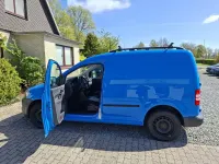 Second-hand VW Caddy 140 CP (102 kW) 2011 Albastru Monovolum