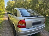 Gebraucht Opel Astra 75 PS (55 kW) 2000 Silber Limousine
