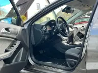 Gebraucht Mercedes A180 122 PS (89 kW) 2017 Grau Limousine