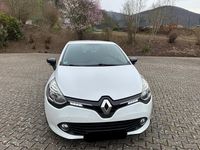 Gebraucht Renault Clio IV Expression 90 PS (66 kW) 2015 Weiß Kleinwagen