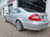 Gebraucht Mercedes CLK280 231 PS (169 kW) 2007 Silber Coupé