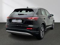 Gebraucht Audi Q4 e-tron Advanced 150 kW (204 PS) 2023 Mythosschwarz metallic SUV