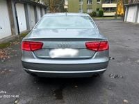 Second-hand Audi A8 290 CP (213 kW) 2011 Gri Berlinǎ