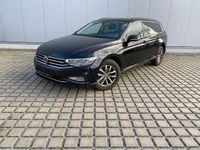 Gebraucht VW Passat Business 150 PS (110 kW) 2022 Deep black perleffekt Kombi