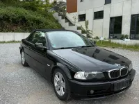 Gebraucht BMW 320 Cabriolet 170 PS (125 kW) 2001 Schwarz Cabrio