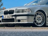 gebraucht BMW 323 