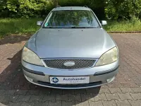 Gebraucht Ford Mondeo Ambiente 125 PS (91 kW) 2004 Grau Limousine