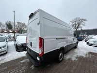 Gebraucht Iveco Daily 175 PS (128 kW) 2022 Weiß (metallic) Van