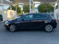 Gebraucht Opel Astra 140 PS (102 kW) 2015 Braun Kleinwagen