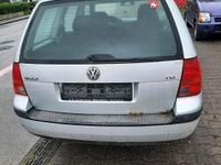 Gebraucht VW Golf IV 101 PS (74 kW) 2002 Silber Kombi