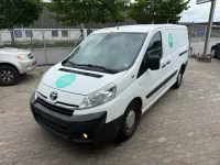Gebraucht Toyota Proace 128 PS (94 kW) 2013 Weiß Van / Kleinbus
