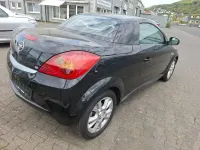 Gebraucht Opel Tigra Design Edition 125 PS (91 kW) 2007 Schwarz Cabrio