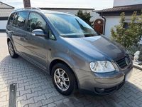 Gebraucht VW Touran 105 PS (77 kW) 2004 Grau Van / Kleinbus