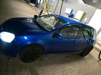Gebraucht VW Golf IV 105 PS (77 kW) 2004 Blau Kleinwagen