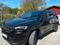 Käytetty Jeep Compass 150 HP (110 kW) 2022 Musta Katumaasturi