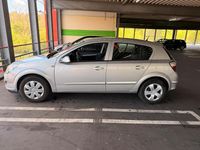 Gebraucht Opel Astra 105 PS (77 kW) 2006 Silber Limousine