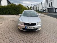 Second-hand Skoda Octavia Ambiente 105 CP (77 kW) 2010 Argintiu Break