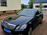 Gebraucht Mercedes E250 Elegance 204 PS (150 kW) 2009 Schwarz Limousine